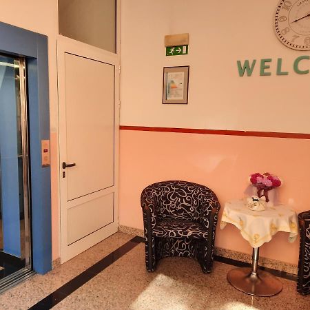 Apartmani Lorena Пула Экстерьер фото